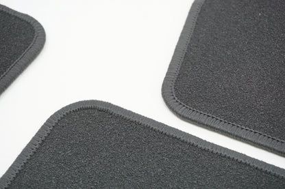 Pièce d'origine Tapis de sol en velours pour Renault Koleos II 8201701868