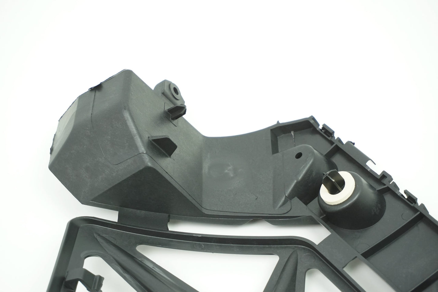 Pièce d'origine Guide de pare-chocs arrière gauche pour Renault Scenic III 850450007R
