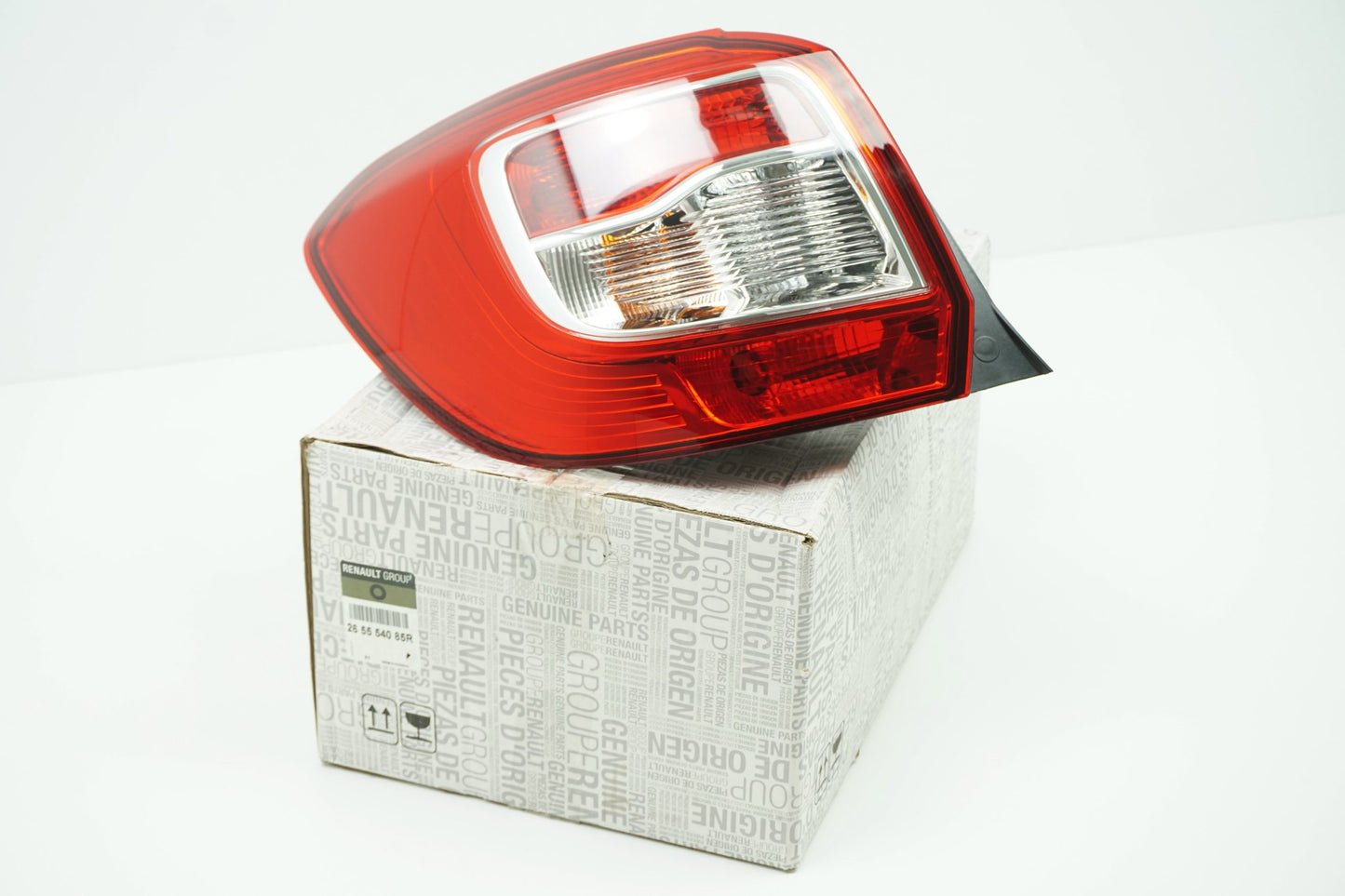 Pièce d'origine Feu arrière gauche pour Dacia Sandero II 265554085R