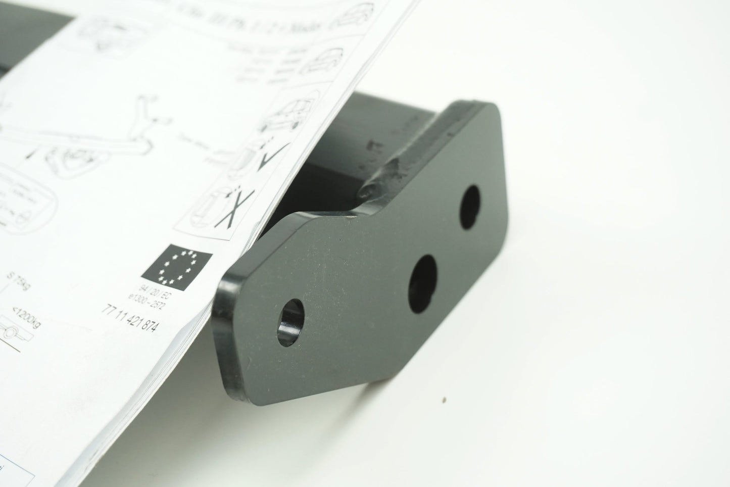 Pièce d'origine Attelage amovible pour Renault Clio III 7711421874