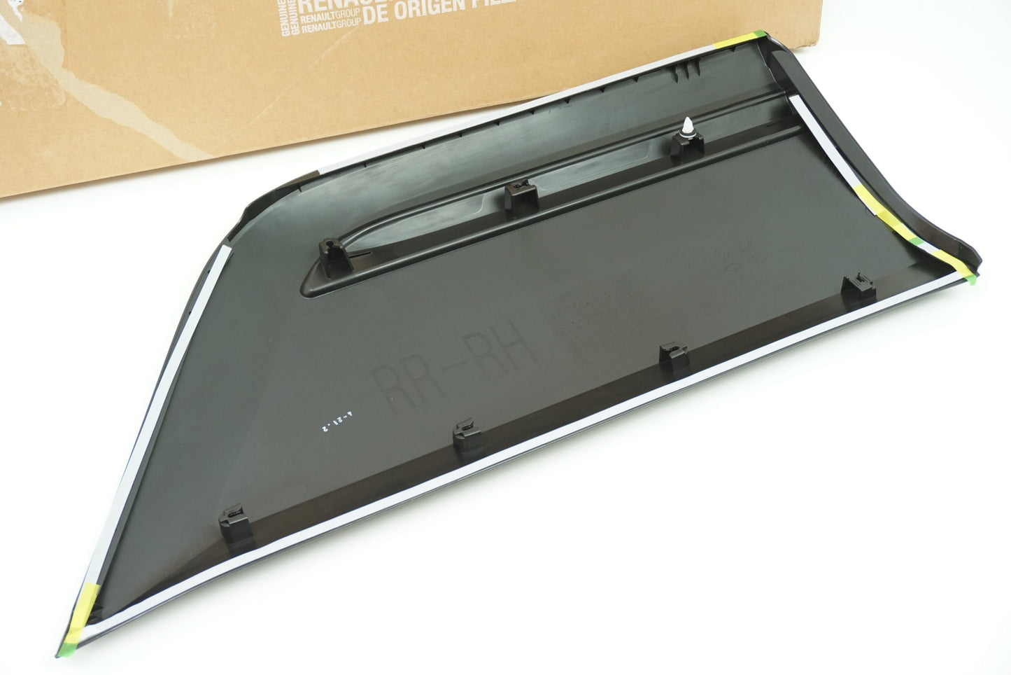 Pièce d'origine Baguette de porte droite pour Renault Koleos 828208303R