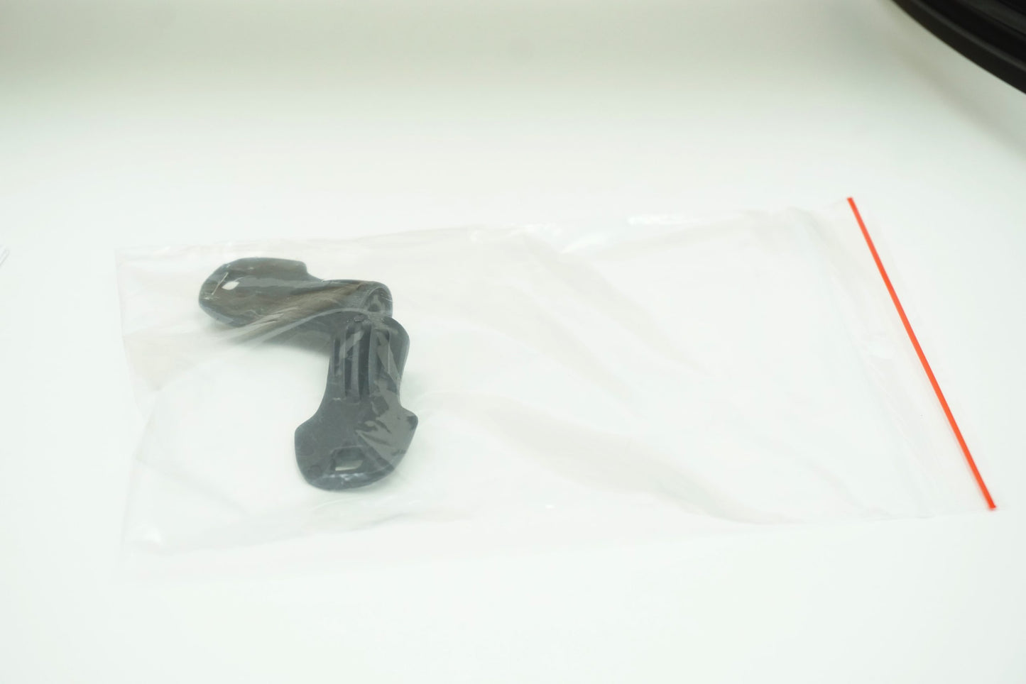Pièce d'origine Barres de toit transversales aluminium pour Renault Clio V 8201720047