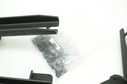 Pièce d'origine Kit de montage de marchepieds latéraux pour Dacia Duster II 8201715475