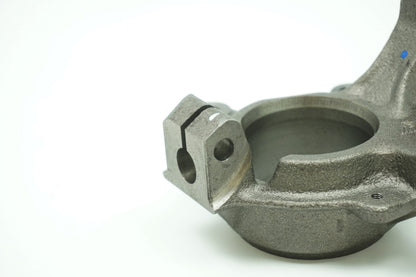 Pièce d'origine Fusée de roue avant droite pour Renault Twingo II 8200663593