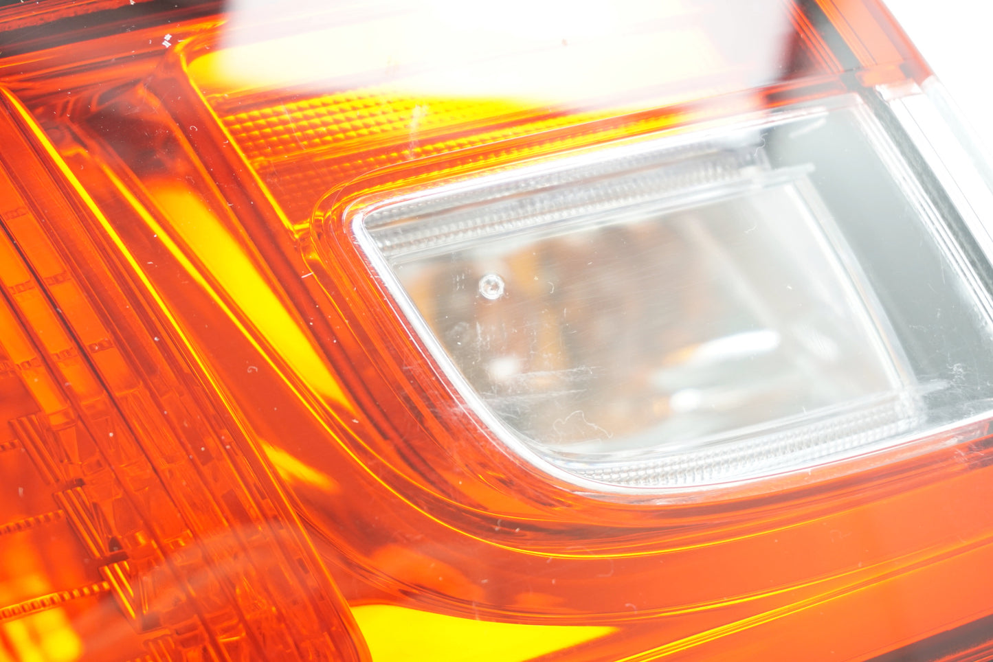 Pièce d'origine Feu arrière gauche pour Renault Clio IV 265553752R