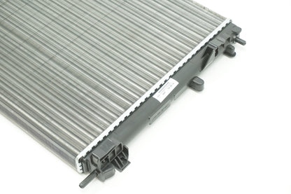 Pièce d'origine Radiateur moteur pour Renault Kangoo I 8660000495