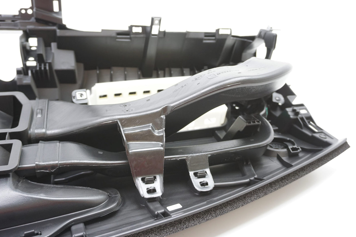 Pièce d'origine Tableau de bord pour Renault Twingo III 681005539R