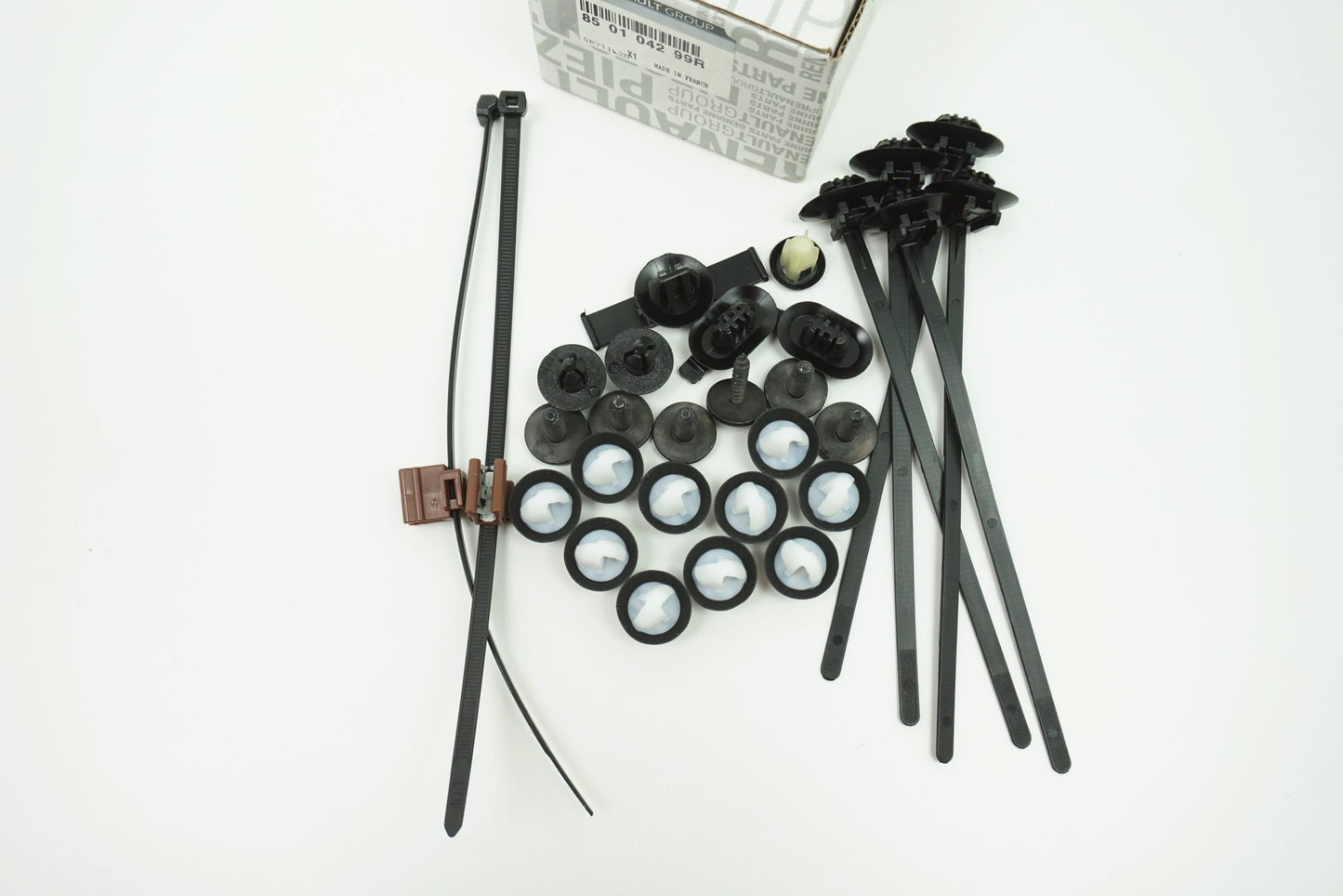 Pièce d'origine Kit de réparation clips pour Renault Master Opel Movano 850104299R