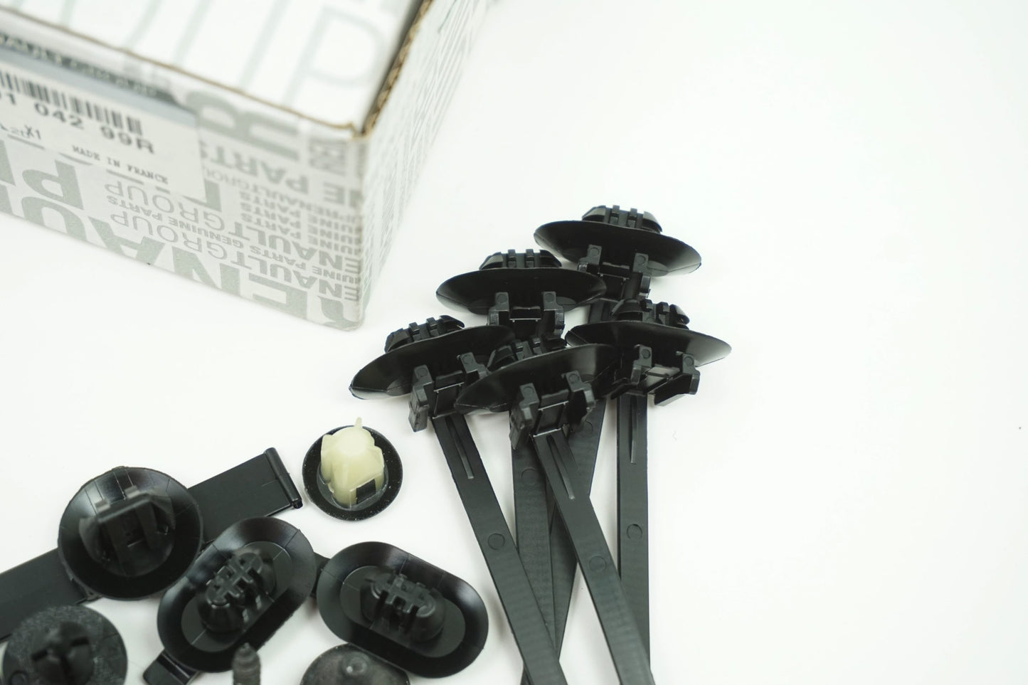 Pièce d'origine Kit de réparation clips pour Renault Master Opel Movano 850104299R