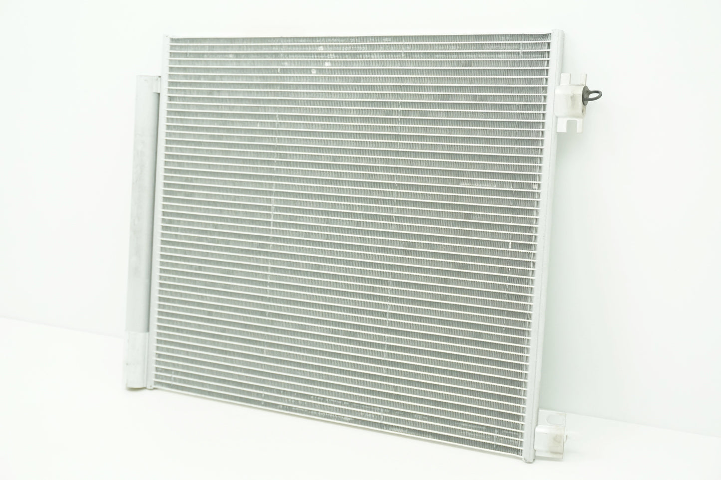 Pièce d'origine Condenseur de climatisation pour Renault Kadjar Nissan Qashqai 921006951R