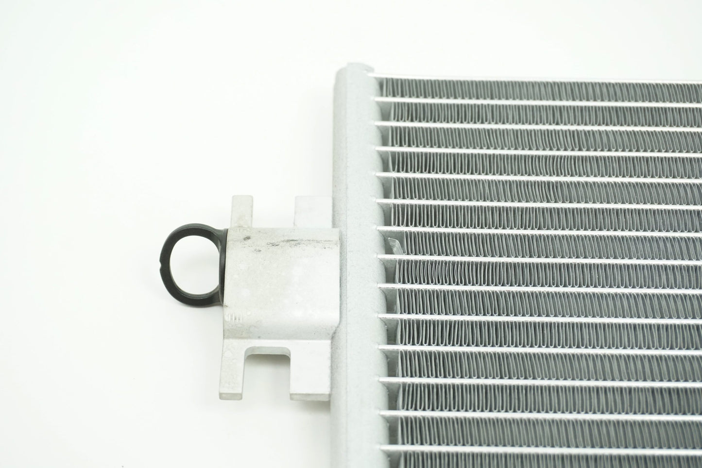 Pièce d'origine Condenseur de climatisation pour Renault Kadjar Nissan Qashqai 921006951R