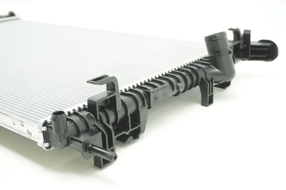 Pièce d'origine Radiateur moteur pour Renault Blue 1.7 214109860R