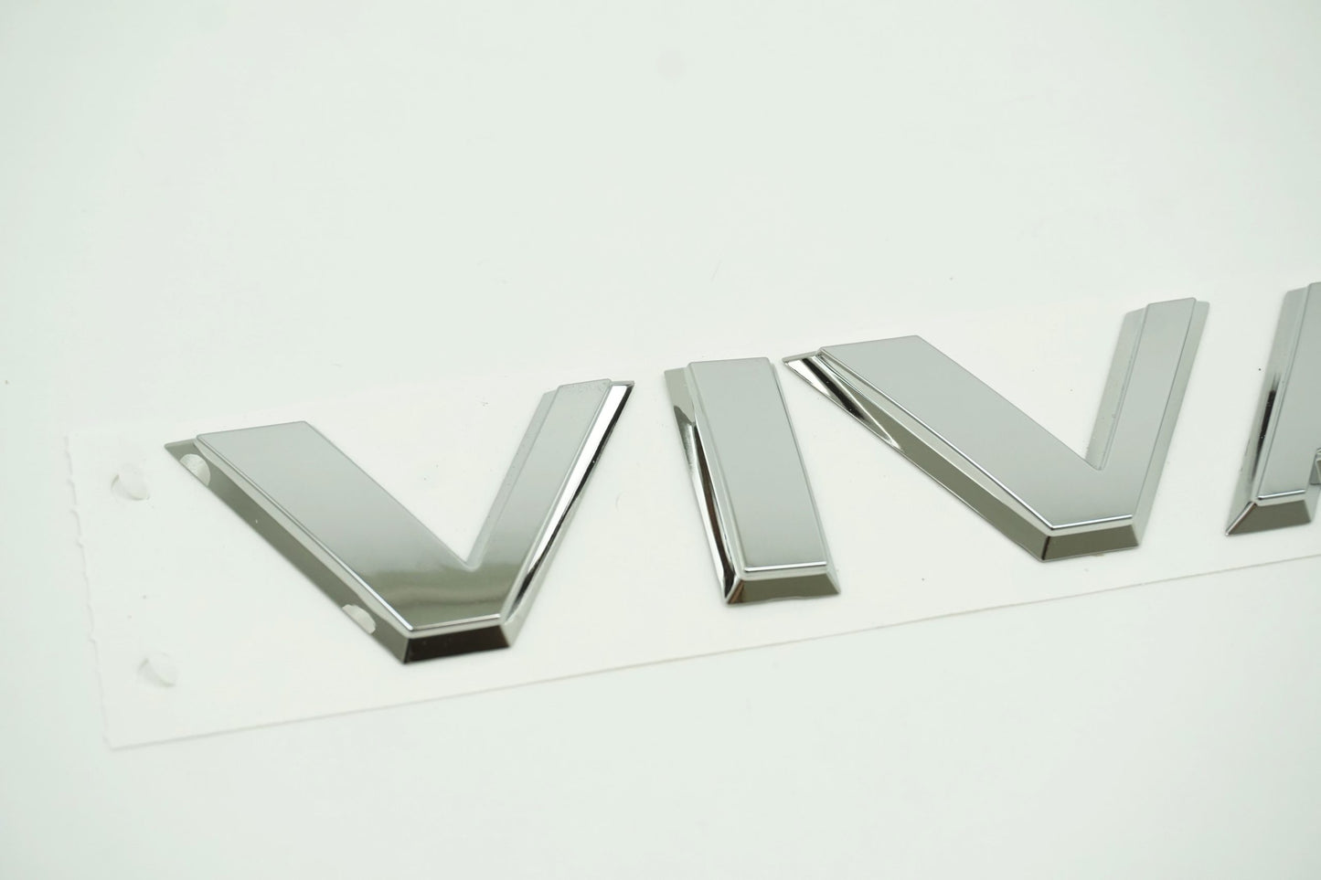Pièce d'origine Emblème Logo pour Opel Vivaro S122012