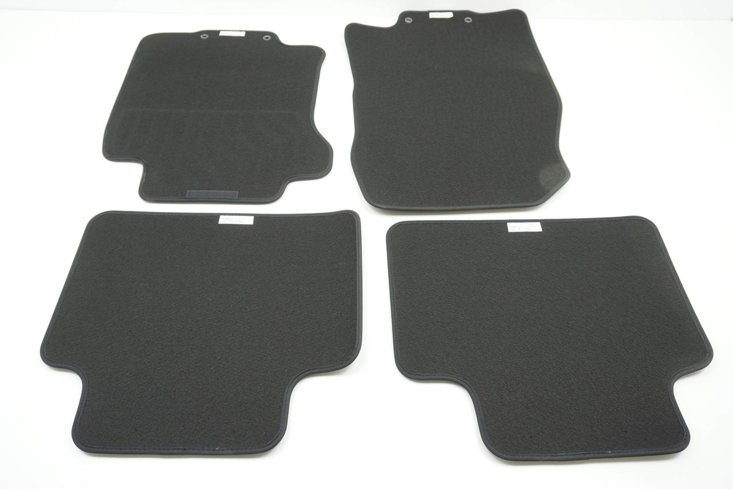 Pièce d'origine Tapis de sol velours pour Renault Koleos II 8201679939