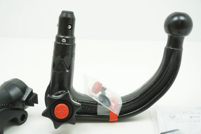 Pièce d'origine Kit de montage avec boule d'attelage pour Renault Captur II 8201722927