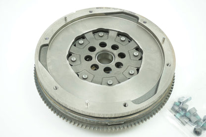 Pièce d'origine Volant moteur bimasse pour Renault Laguna II III 123005633R