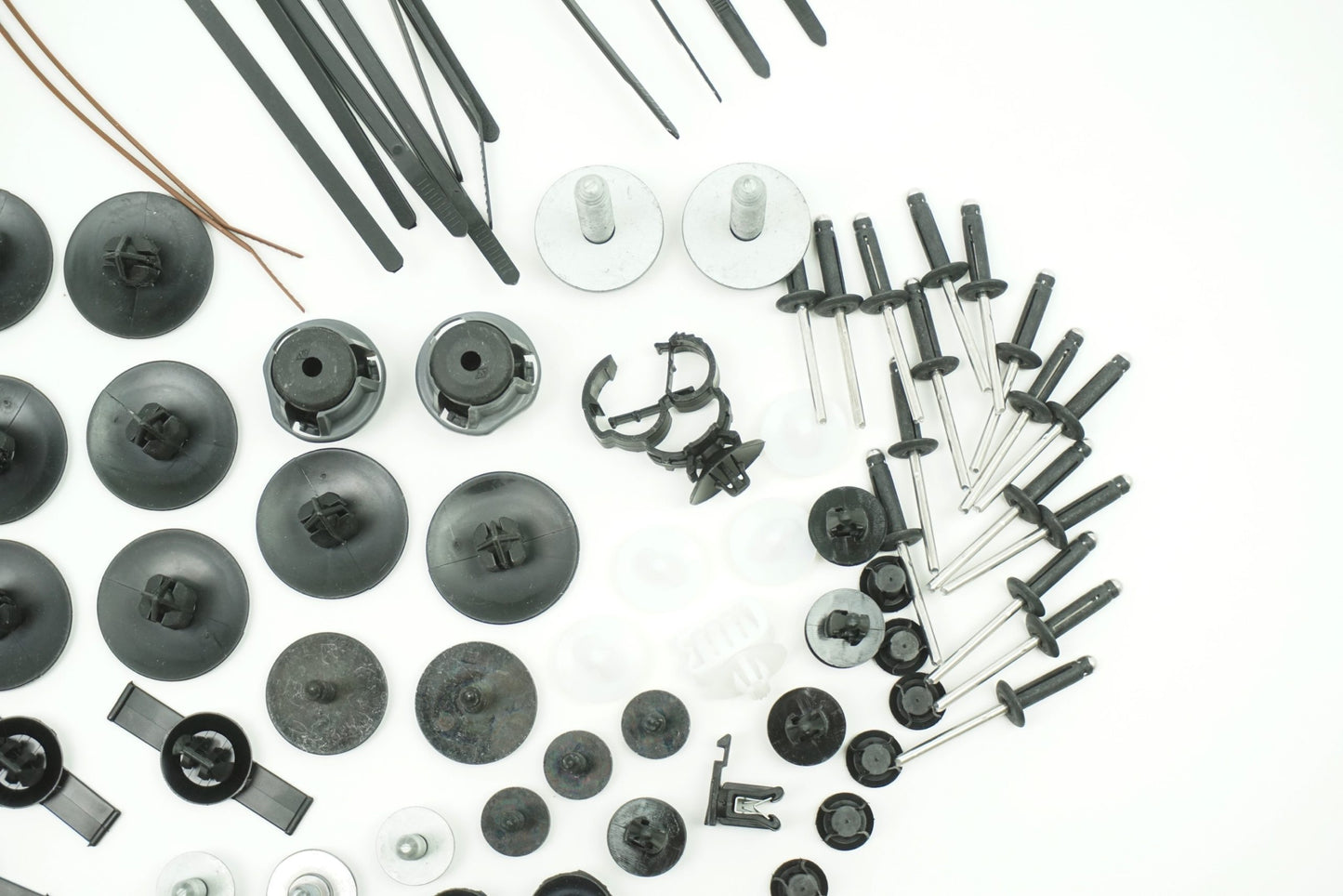 Pièce d'origine Kit de réparation de pare-chocs avant pour Renault Megane III 625541387R