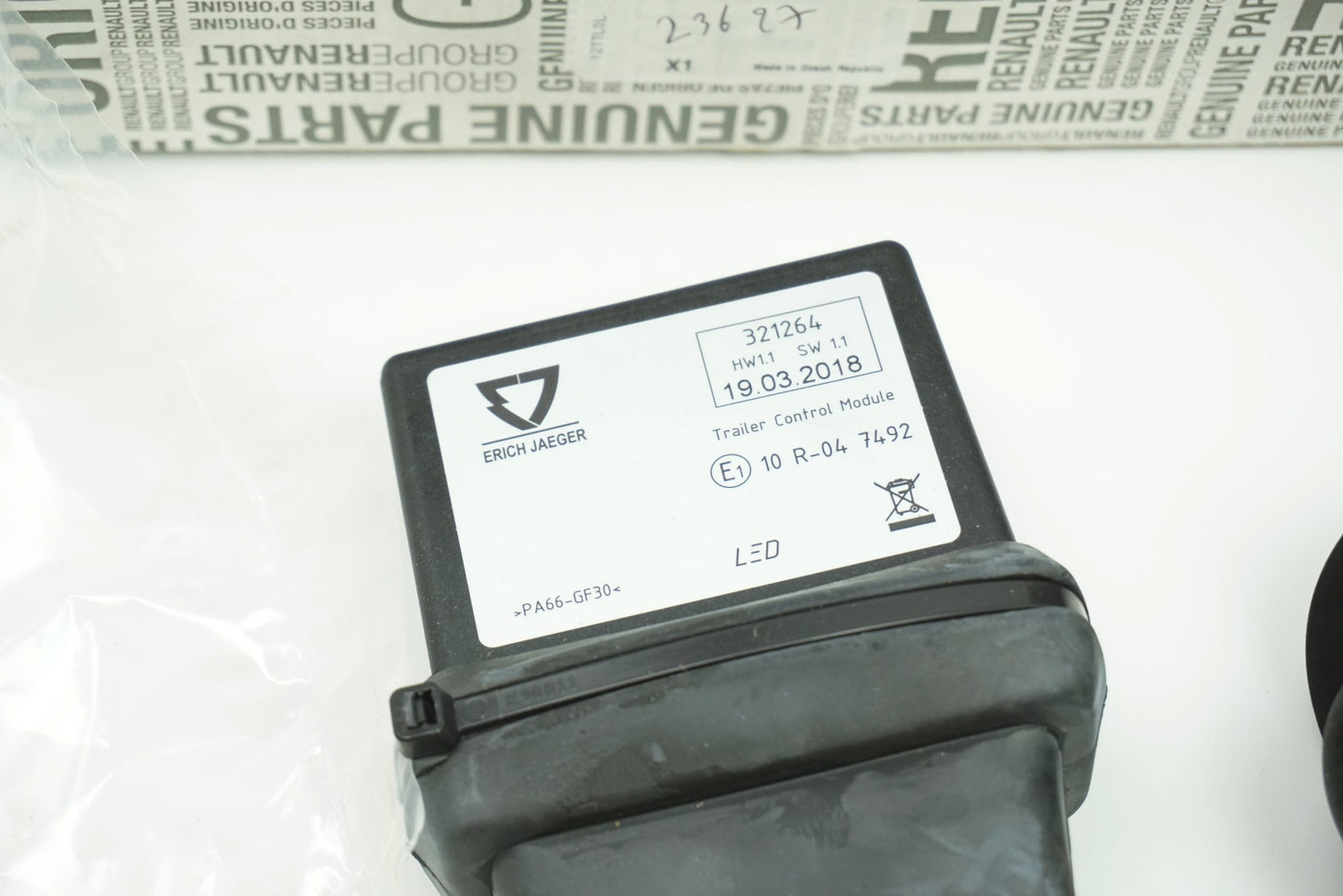 Pièce d'origine Faisceau d'attelage pour Nissan Navara Renault Alaskan 8201707847
