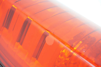 Pièce d'origine Feu arrière gauche pour Renault Trafic II Opel Vivaro 265A60120R
