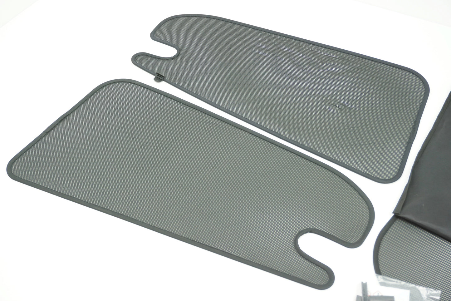 Pièce d'origine Pare-soleil de vitres pour Renault Twingo III 8201497086