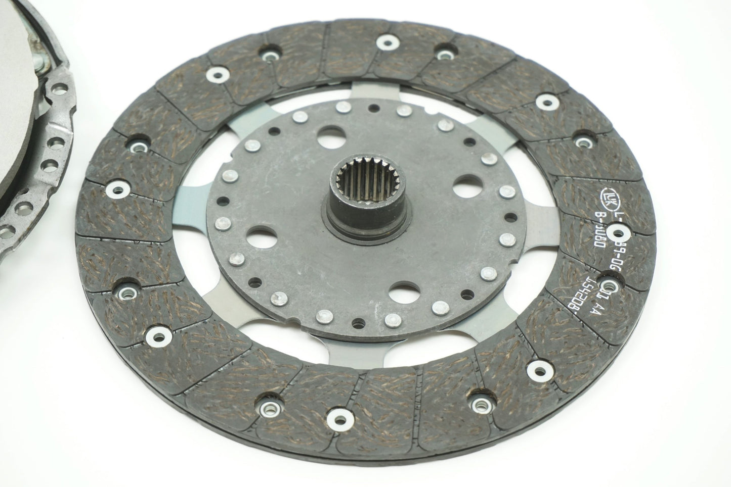 Pièce d'origine Kit d'embrayage pour Renault Dacia 302054477R 301010007R