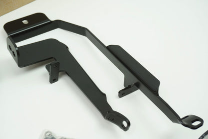Pièce d'origine Fixation de tubes de protection latéraux pour Dacia Duster 8201480524