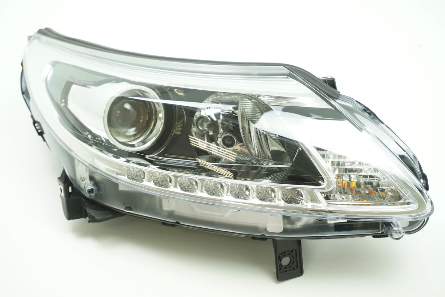 Pièce d'origine Phare avant droit pour Renault Latitude 260108160R