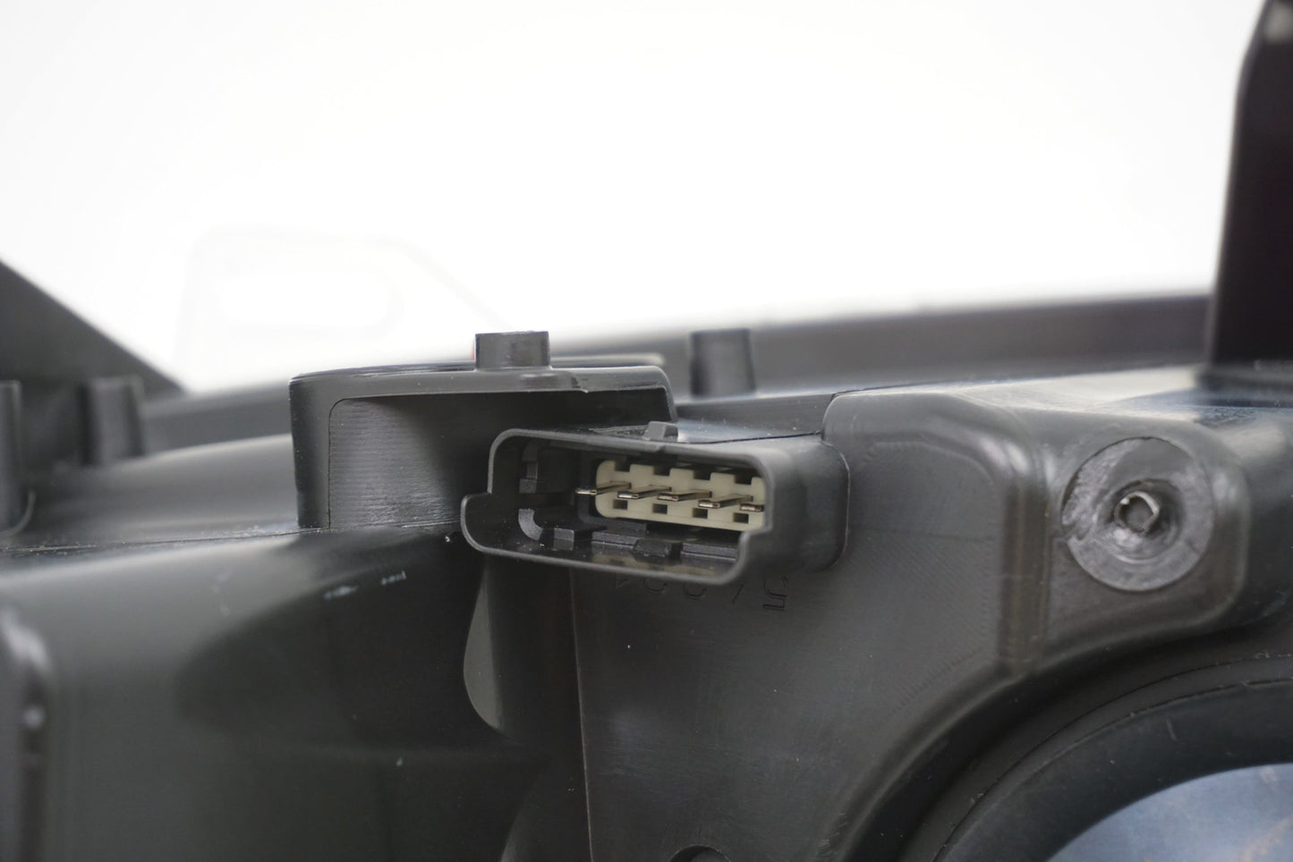 Pièce d'origine Phare xénon droit pour Renault Scenic II 7701065923