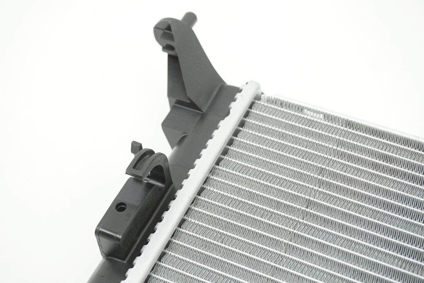 Pièce d'origine Radiateur moteur pour Renault Espace V Kadjar 214101263R