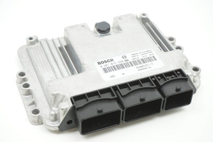 Pièce d'origine Calculateur moteur ECU 2.0 DCI pour Renault Trafic II 8200935115