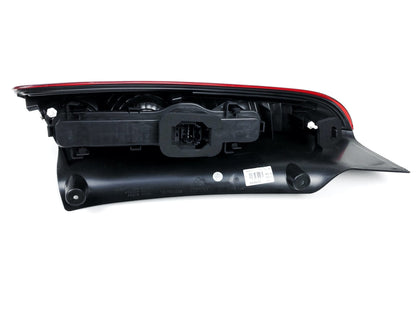 Pièce d'origine Feu arrière droit pour Renault Espace IV phase 2 8200394724