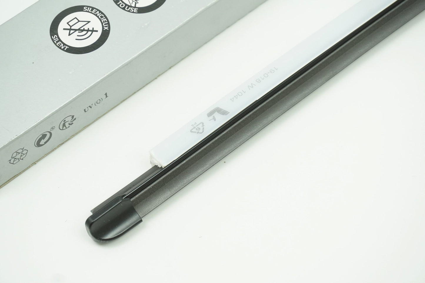 Pièce d'origine Balai d'essuie-glace 650 mm pour Renault 288906152R
