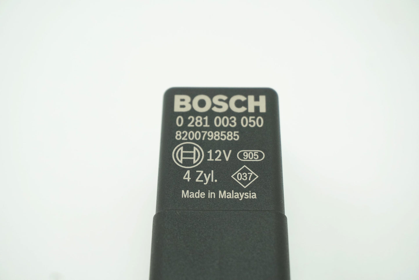Pièce d'origine Relais de préchauffage 1.6 DCI Bosch pour Renault 8200798585