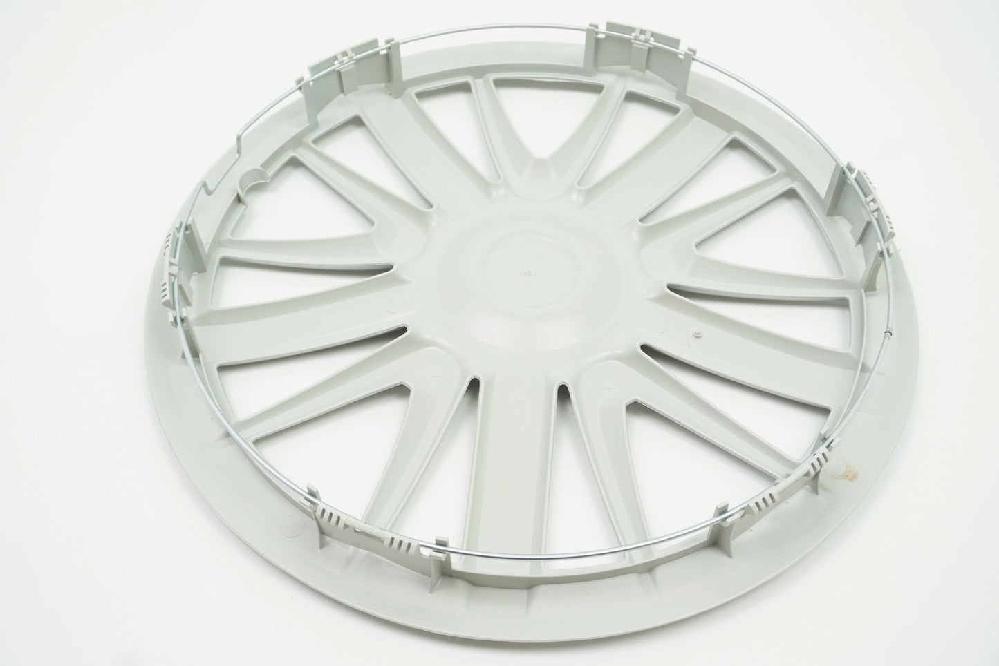 Pièce d'origine Enjoliveur 16 pouces pour Renault Trafic Megane Laguna II III 7711426510