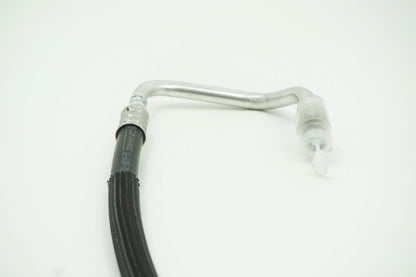 Pièce d'origine Tuyau de climatisation pour Renault Clio IV 924907813R