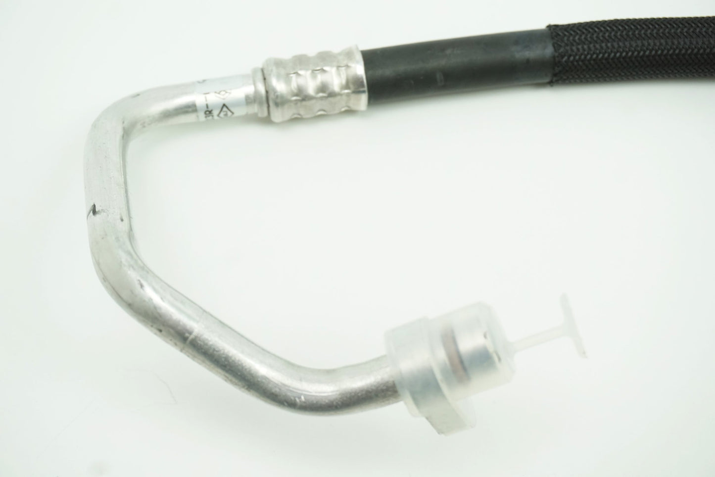 Pièce d'origine Tuyau de climatisation pour Renault Clio IV 924907813R