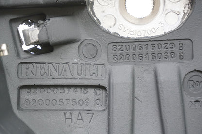 Nouveau volant pour Renault Clio III 8200213130