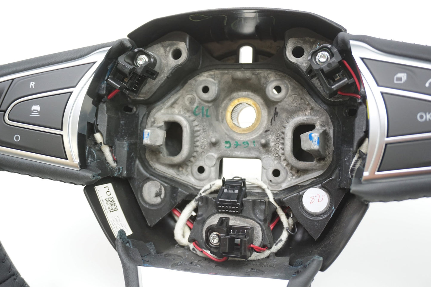 Volant en cuir pour Renault Megane IV Scenic IV 484003557R