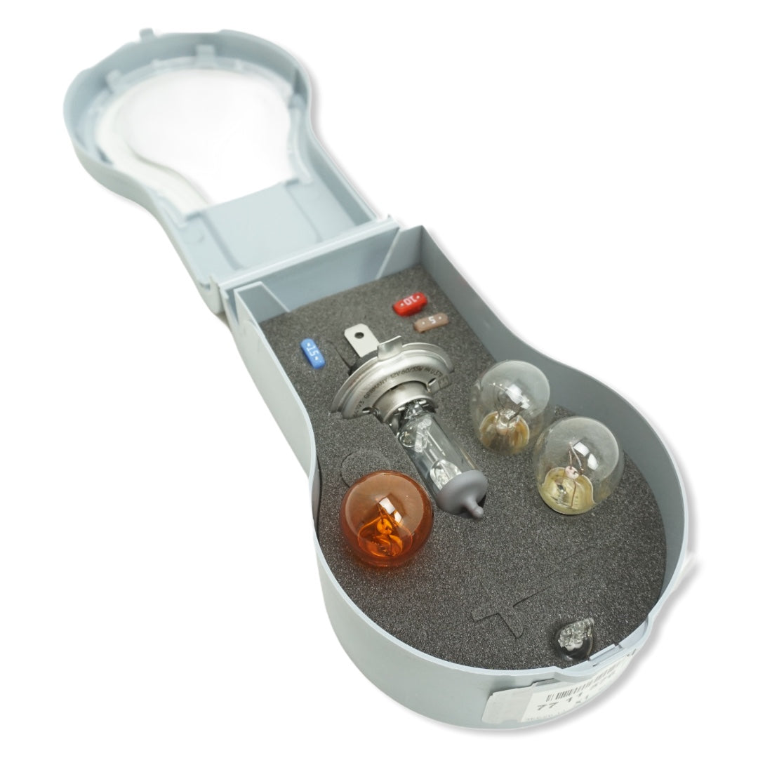 Boîte d'ampoules H4 pour Renault Twingo II 7711237243
