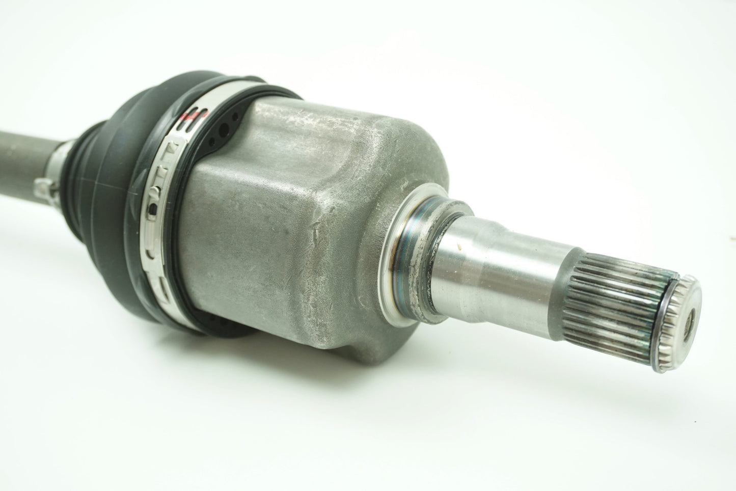 Nouvel arbre de transmission gauche pour Renault Trafic III 391017831R