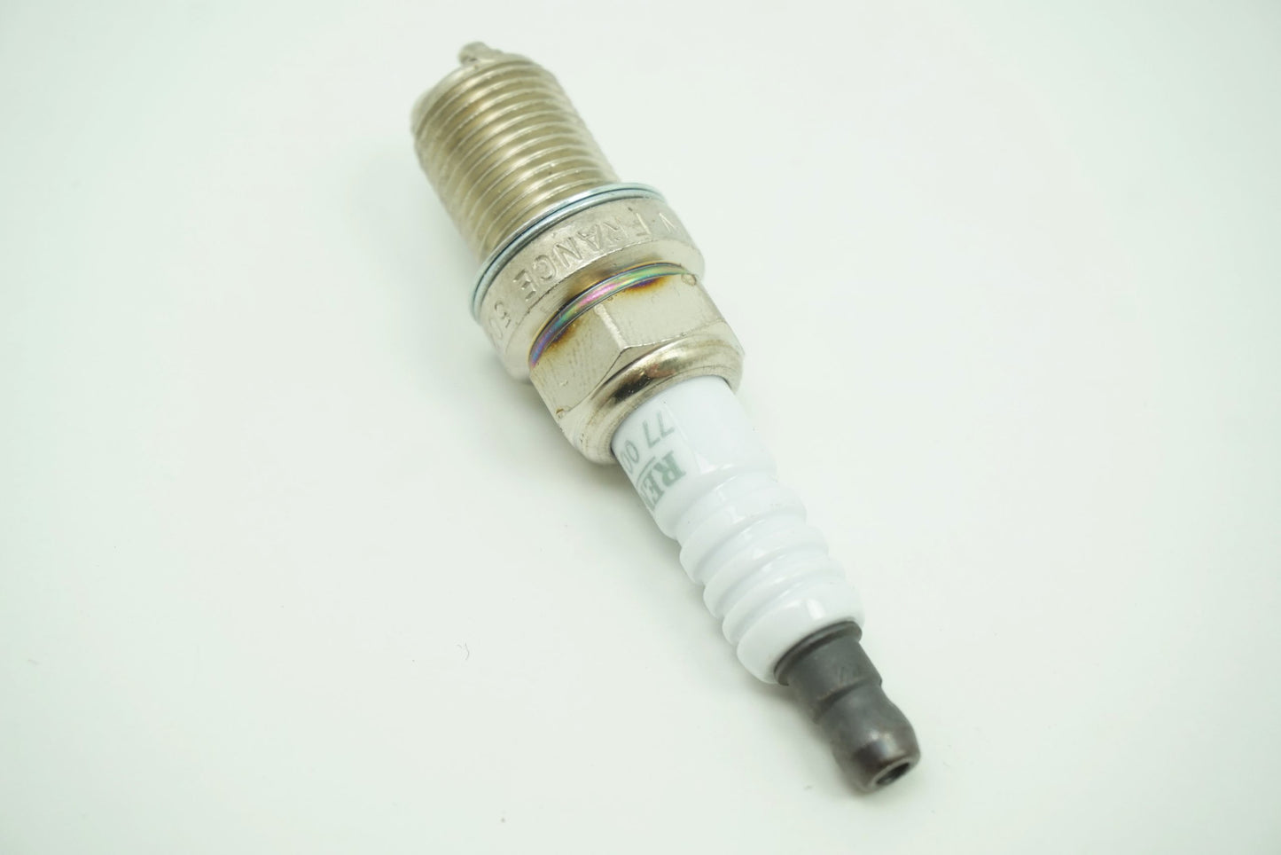 Bougies d'allumage pour Renault Clio Twingo II 7700500172
