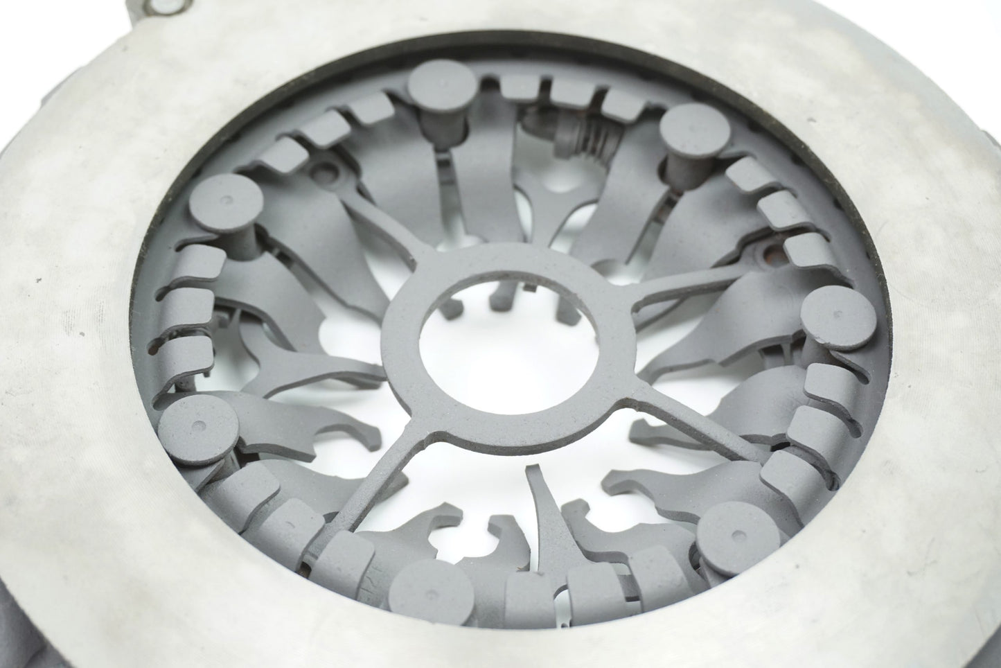 Kit d'embrayage pour Renault Laguna II 1.8 7701480103