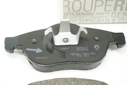Plaquettes de frein avant pour Renault Laguna III 410605961R