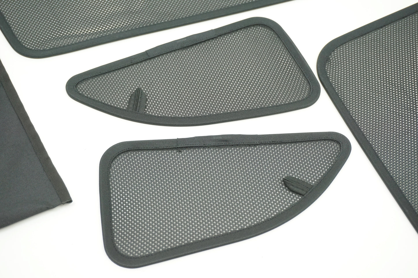 Nouveaux stores pare-soleil pour vitres latérales arrière pour Renault Captur I 7711575371