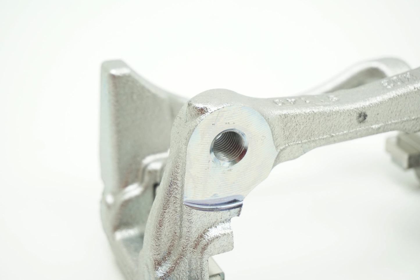 Support d'étrier de frein pour Renault 440439145R