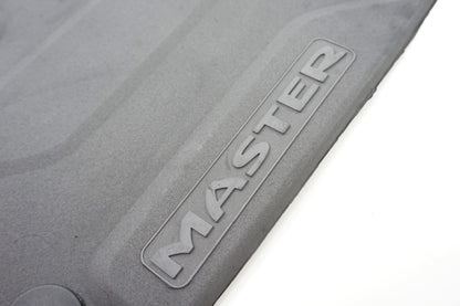 Tapis en caoutchouc pour Renault Master II 7711425008