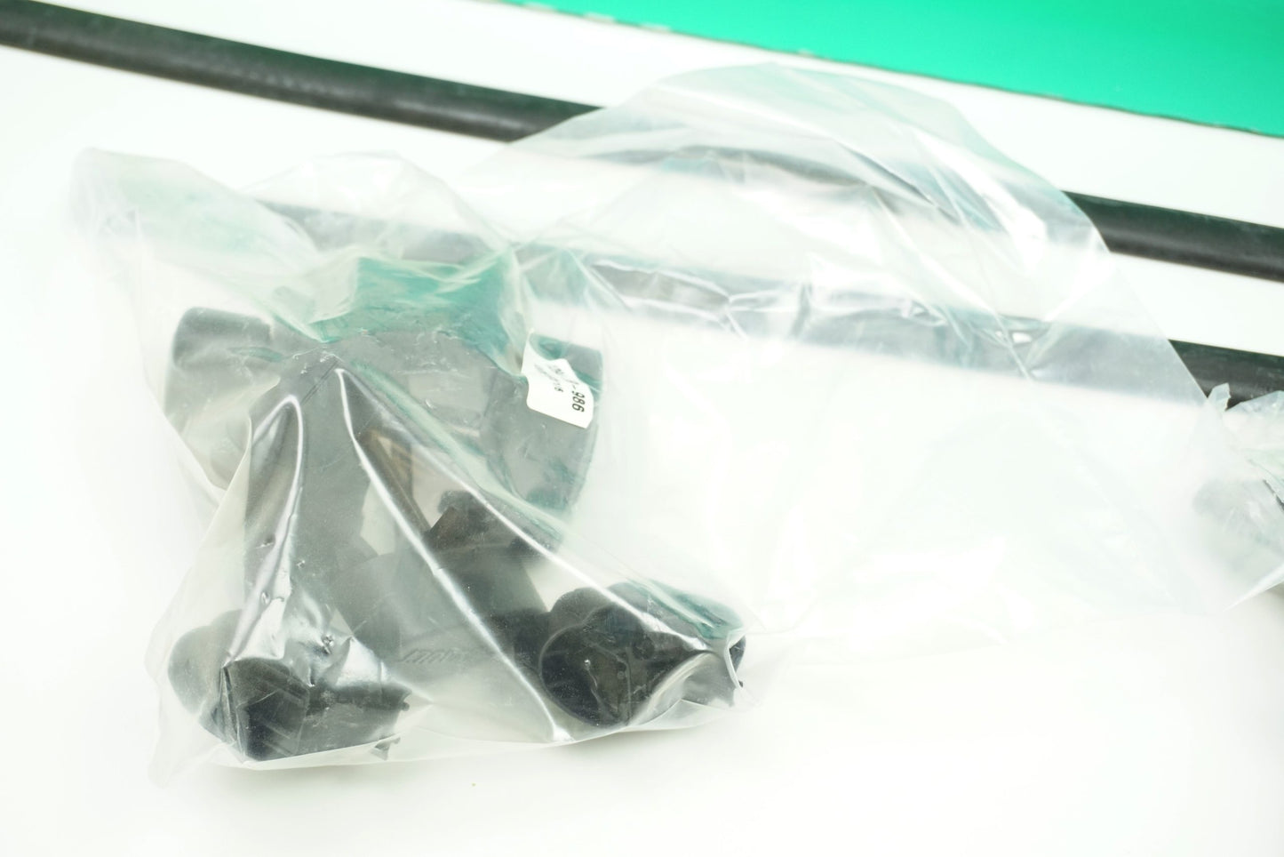 Barres de toit pour Renault Clio III Laguna III 7711422448