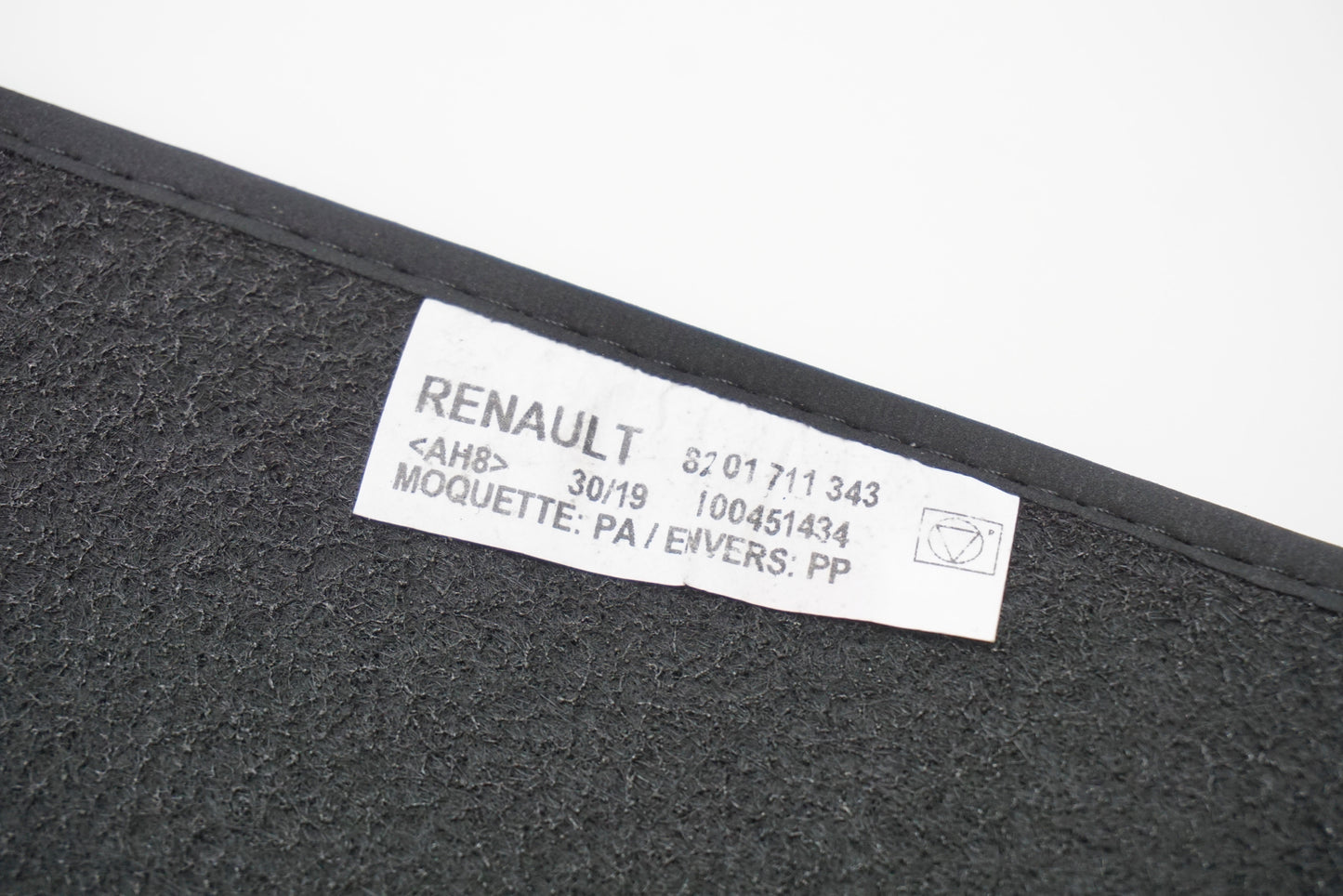 Tapis de sol en velours pour Renault Captur II 8201721343