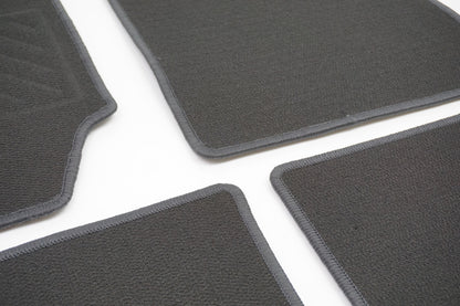 Tapis de sol en velours pour Renault Clio IV 7711574911