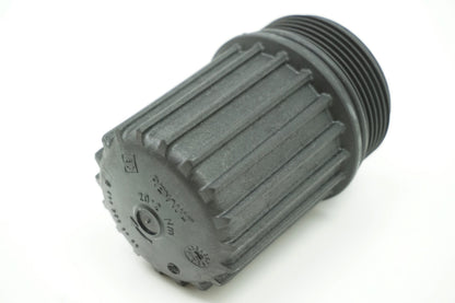 Filtre à huile mit Gehäuse 1.2 pour Renault 8200355412